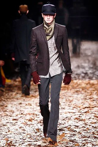 Look 7